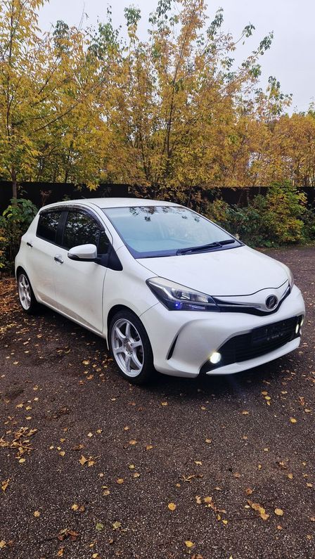 Toyota Vitz 2016 -  