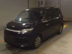 Toyota Spade NCP141, 2015