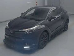 Toyota C-HR NGX50, 2016