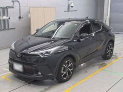 Toyota C-HR NGX50, 2017