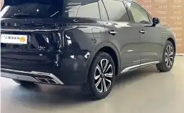   Hongqi HS7, 2024  