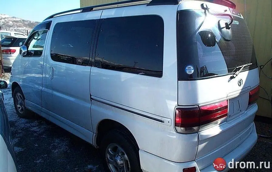 Дром продажа тойота хайс. Toyota Hiace Regius 1999. Тойота Хайс Региус 1997. Тойота Hiace Regius 1997. Тойота Hiace Regius 2001.