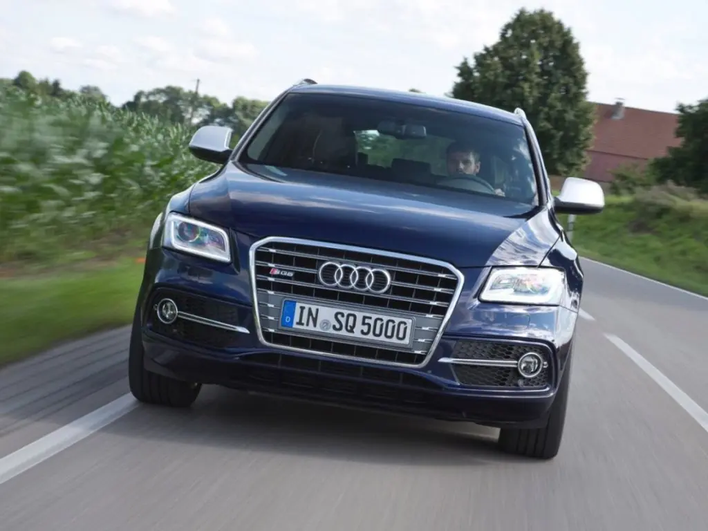 2013 Audi SQ5 TFSI: обзор, технические характеристики, особенности модели