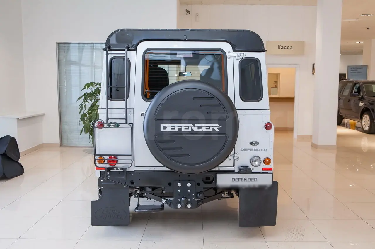 Land Rover Defender 2.2 TD MT 90 (09.2011 - 12.2015) - технические ...