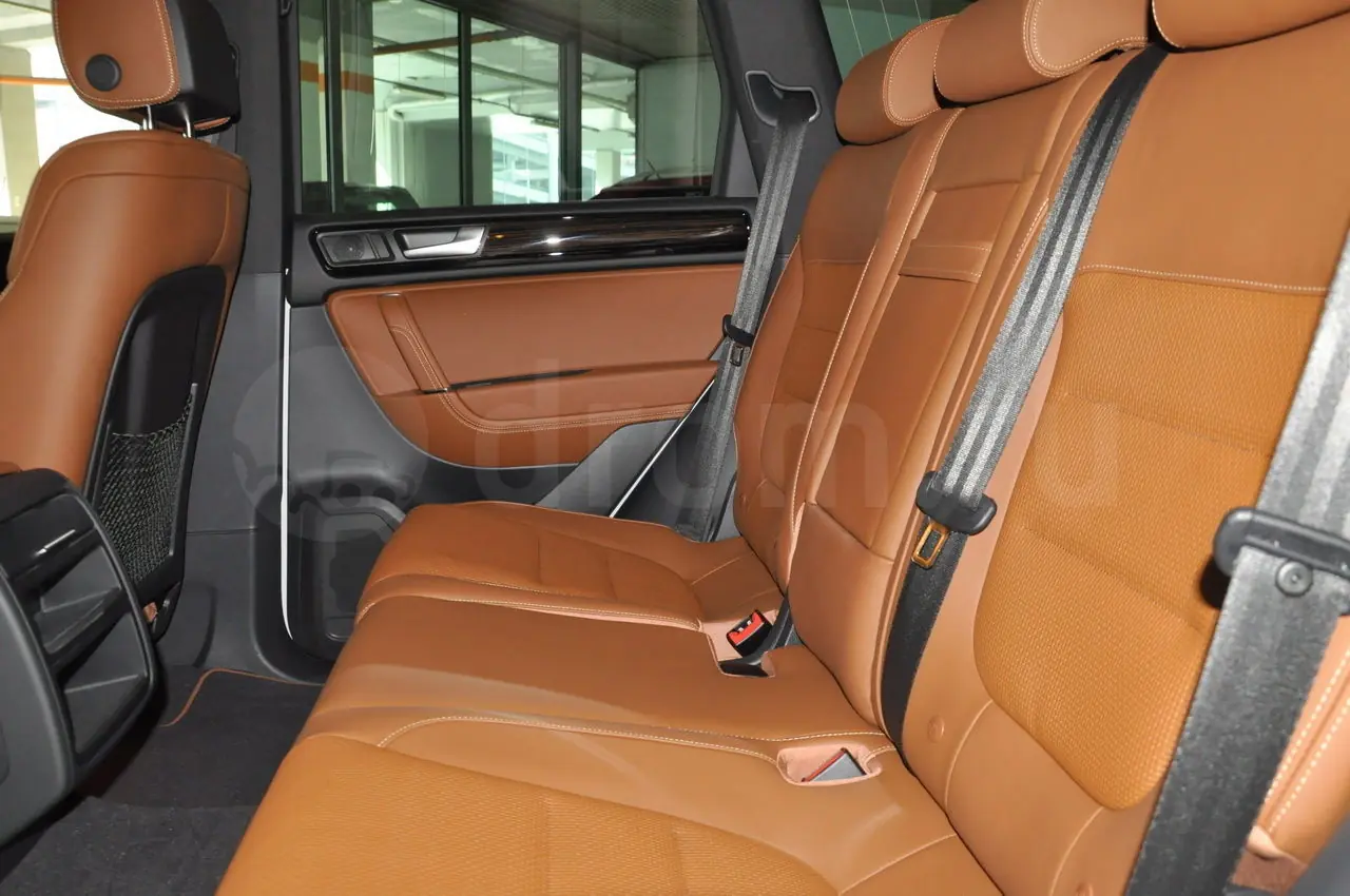 VW Touareg 2014 Edition x