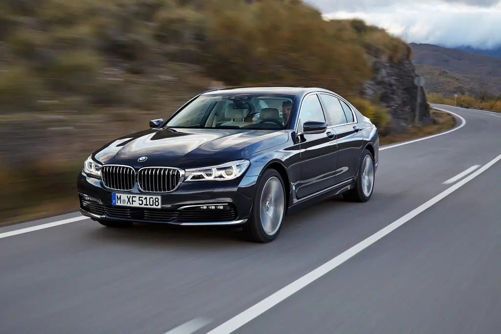 BMW 7-Series G11G12 характеристики цены отзывы владельца