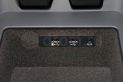   :  Bose Sound System, 19 , AUX, USB / 23 , AUX, USB ()