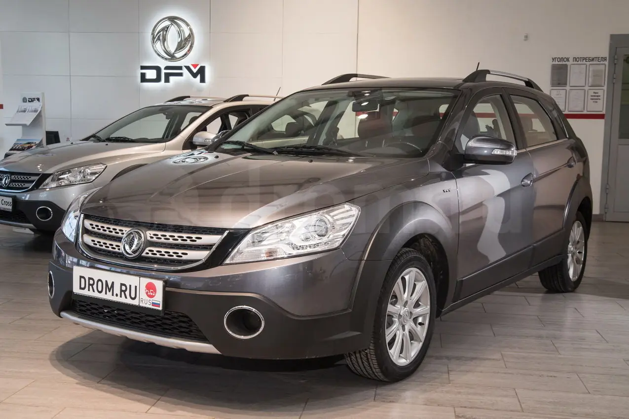 Dongfeng h30 cross 1. Донг фенг н 30 кросс без бампера. Запчасти донг фенг н30. 6 2006г. Машина dongfeng h30 cross.