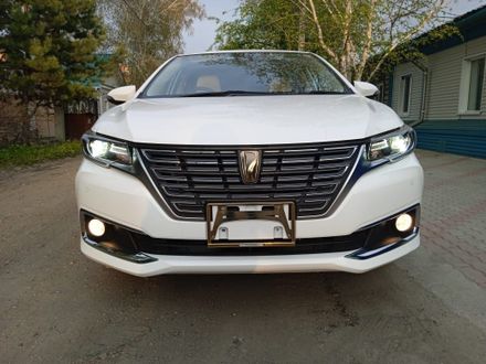 Toyota Premio 2020