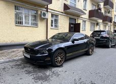 Грозный Mustang 2014