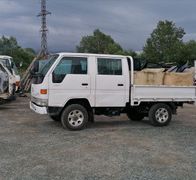 Бортовой грузовик Toyota Hiace 1996 года, 1000000 рублей, Южно-Сахалинск