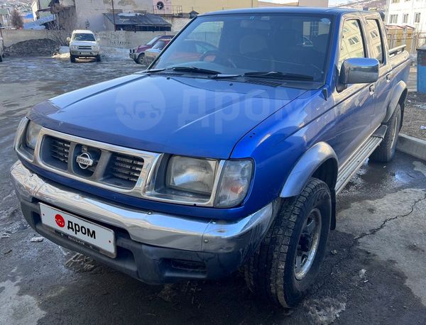 Nissan Datsun 1994 РїРѕРґРЅРѕР¶РєРё
