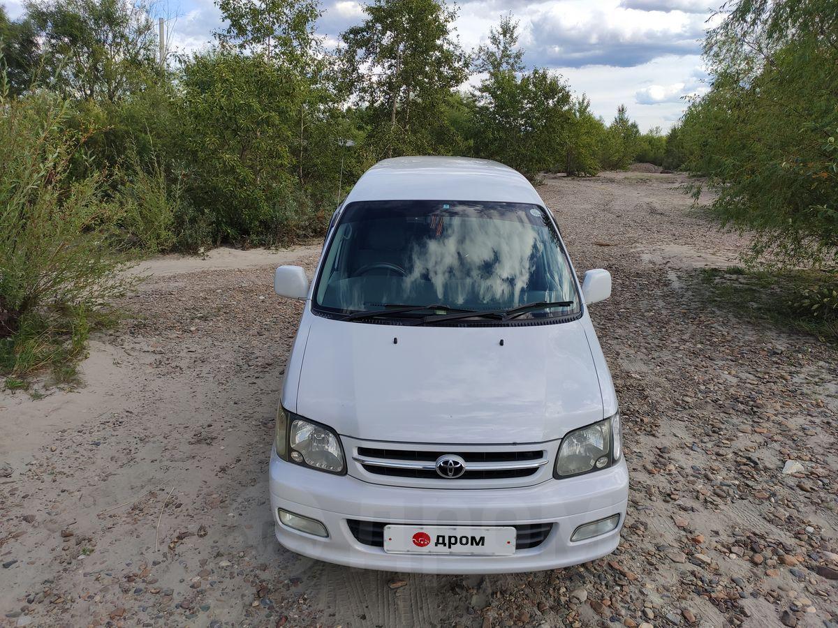 Дром приморский край таун айс. Toyota Town Ace Noah 2000. Toyota Town Ace Noah 1998 салон. Тойота Таун айс 1999. Тойота айс 1998.