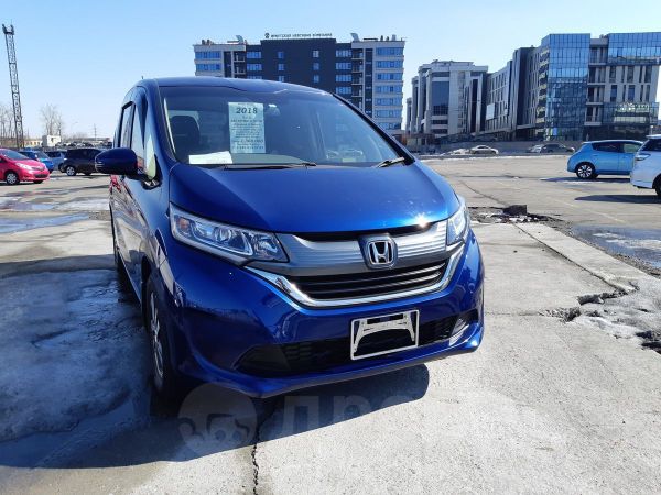 Хонда фрид 2012. Хонда фрид 2012г белый. Хонда фрид спайк 2016. Хонда фрид r16. Хонда фрид минусы отзывы владельцев.