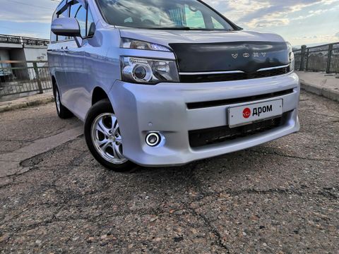 Toyota Voxy 2007
