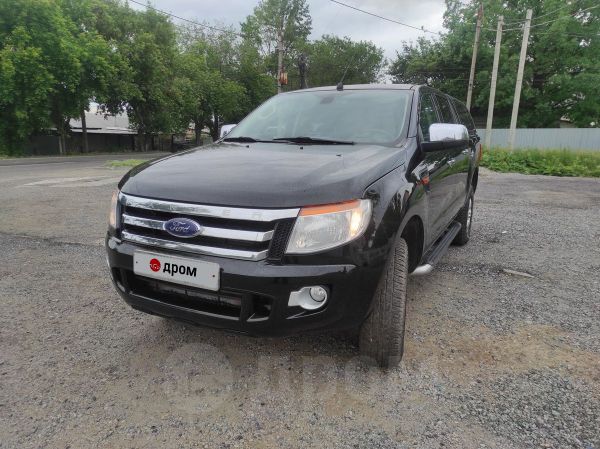 Ford Ranger 2013 вид сзади