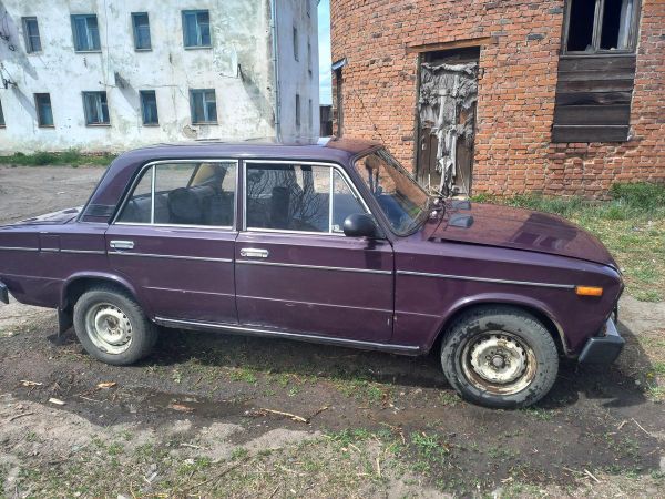 Жигули ВАЗ 2106 фиолетовая