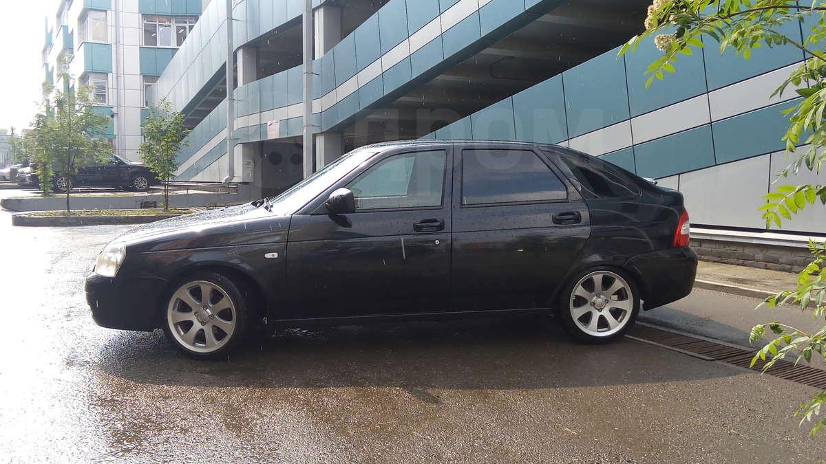 Лада Приора 2009 года в Иркутске, Зачем тебе покупать такую машину, 1.6  литра, бензин, б/у, передний привод, механика, хэтчбек 5 дв., пробег 89  тыс.км