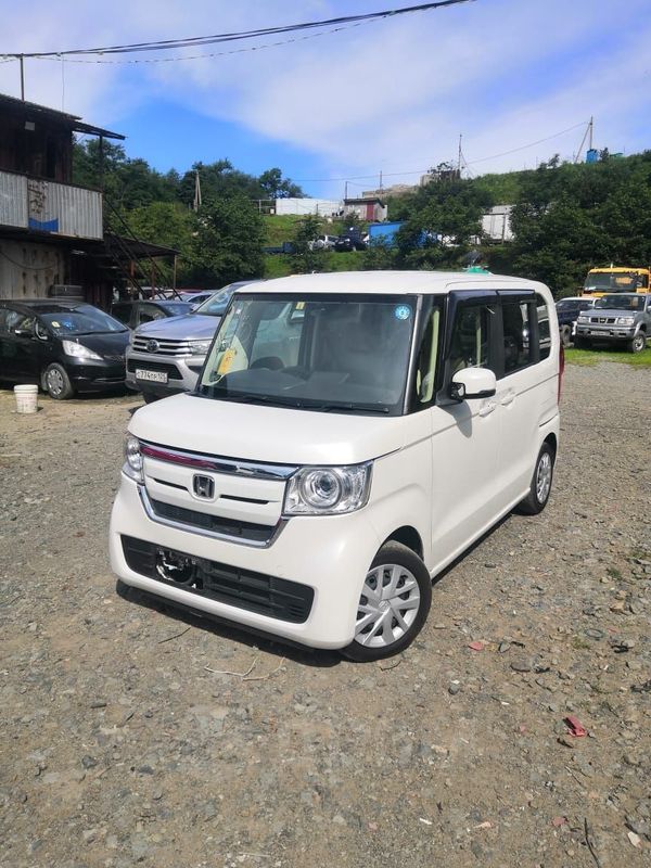 Хонда н бокс 2019. Хонда н бокс лобовое стекло. Хонда н бокс 2020. Honda n box 2022. Белый хонда н бокс.