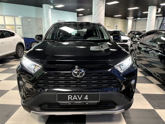 SUV или внедорожник Toyota RAV4 2022 года, 3920000 рублей, Новосибирск