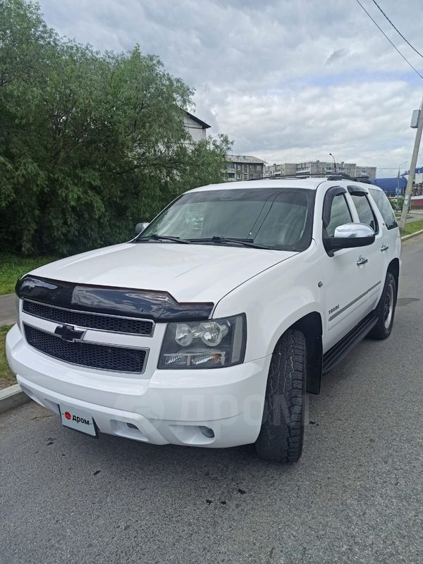 Chevrolet Tahoe Black 2011
