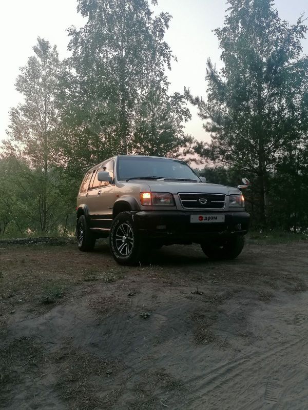 Isuzu Bighorn 1999
