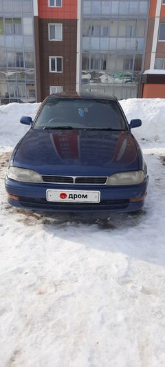 Седан Toyota Vista 1990 года, 110000 рублей, Томск