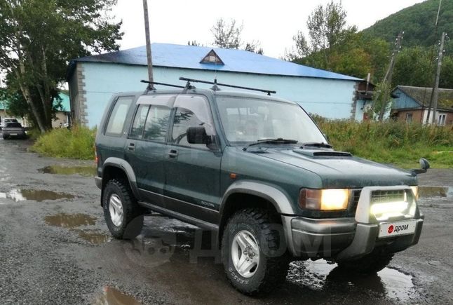 Isuzu Bighorn 3 5