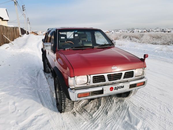 Nissan Datsun Pickup Double Cab