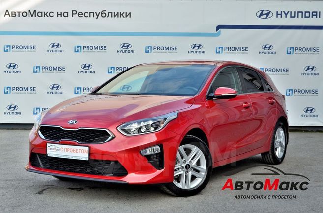 Kia Ceed 2019 красный