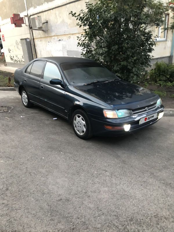 Корона 93 год. Toyota Corona 1993. Тойота корона 1998 года черный цвет. Тойота корона 1993 внутри. Toyota Corona 1993 интерьер.