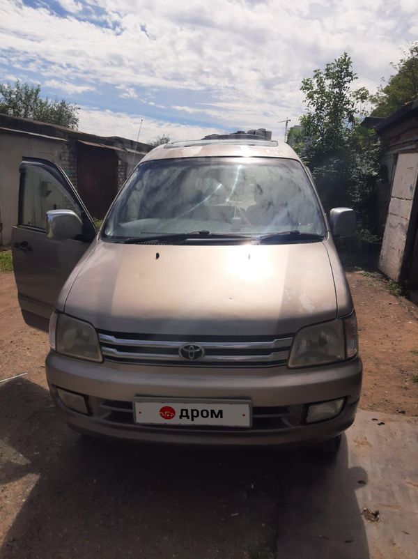 Дром приморский край таун айс. Toyota Noah 1996. Тойота Эстима 1992. Тойота Эстима 1992 г.в.. Тойота Эстима 1992 год.
