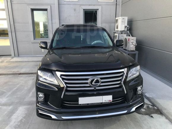 Lexus LX 570 2012 черный