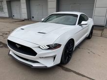 Ford Mustang 2018 г.