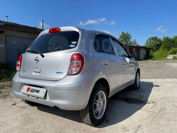 Nissan March 2011