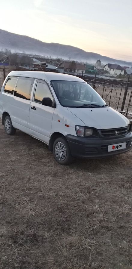 Toyota Town Ace 2002