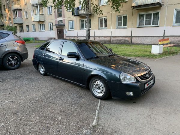 Приора хэтчбек 2012
