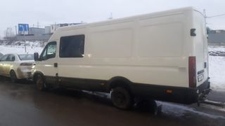 Цельнометаллический фургон Iveco Daily 50C 2007 года, 600000 рублей, Москва