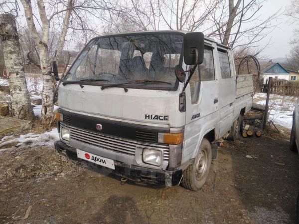 Купить Грузовик Тойота Хайс 4 Вд