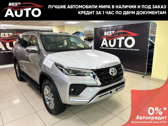 SUV или внедорожник Toyota Fortuner 2022 года, 5400000 рублей, Новосибирск