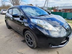 Хэтчбек Nissan Leaf 2016 года, 1080000 рублей, Москва