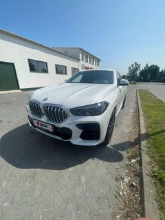 SUV или внедорожник BMW X6 2022 года, 8900000 рублей, Москва