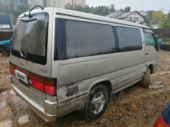 Караван владивосток. Nissan Caravan 1996. Ниссан Караван 1996 года 2.7 литра дизель. Nissan Caravan 2.7d coach long DX. Nissan Caravan 2.7DT coach Limousine.