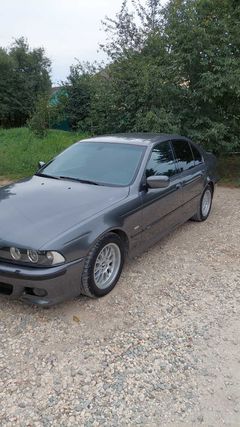 Гвардейское BMW 5-Series 2001