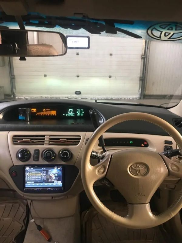 Toyota Vista Ardeo 2003 панель
