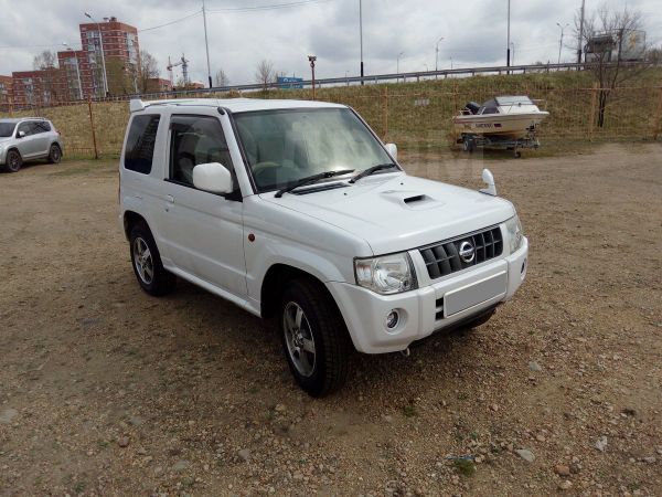 Ниссан Кикс 2008