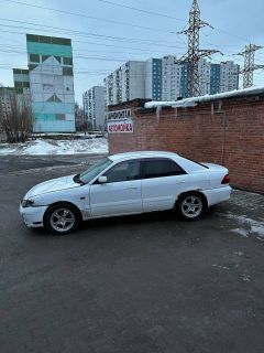 Седан Mazda Capella 2000 года, 89000 рублей, Нижневартовск