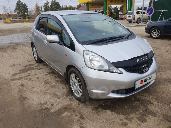 Хонда фит 2009 года