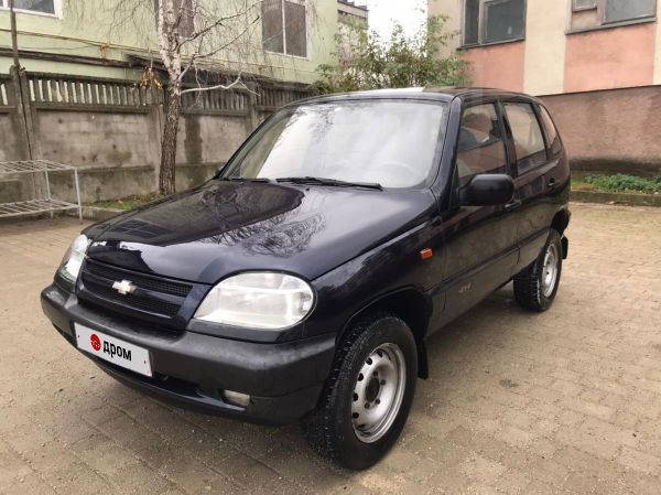 Chevrolet Niva 2004
