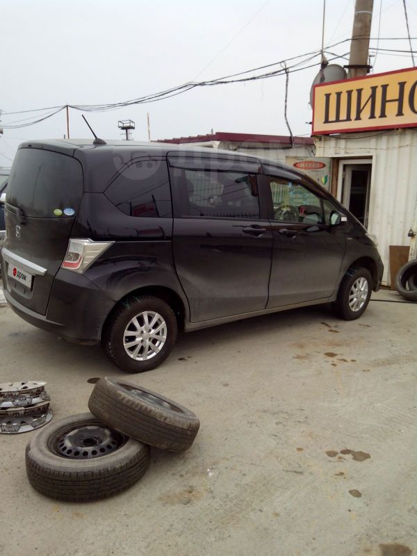 ру авто. дром ру владивосток. машина фрид хонда 2013. тойота приус гибрид 1998 года фото. дром ру новосибирск.